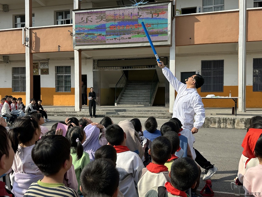 295f9ebaee634478b4cf750fb41b6c00.jpg 295f9ebaee634478b4cf750fb41b6c00.jpg