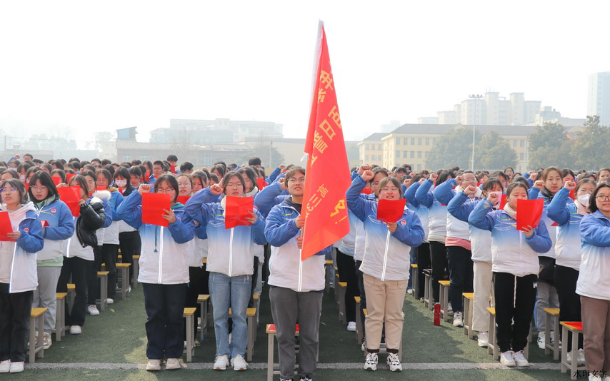 b4329a99981a4e4e9b51a2d9857c682c.jpg b4329a99981a4e4e9b51a2d9857c682c.jpg