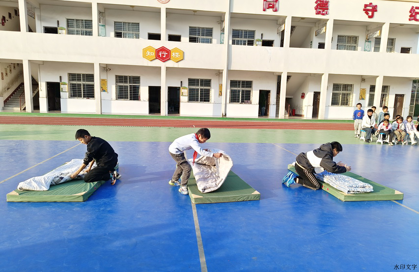 4ceb33a040794ead9d1e2f62b1ccc9ac.jpg