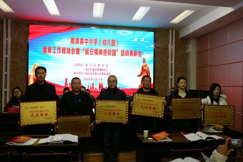 eecf50503ced48bc83243bacaf000b58.jpg