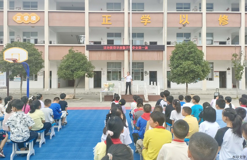 3ec83d2cb2754ee9adde7a39a20b20d1.jpg