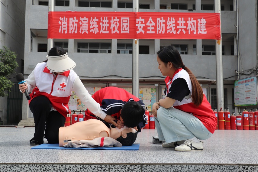 d2b7cf8e39444d6dbbecab201610cac9.jpg
