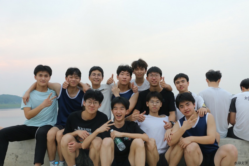 1e09bec481be4b6795fe3f0c742c91d2.jpg