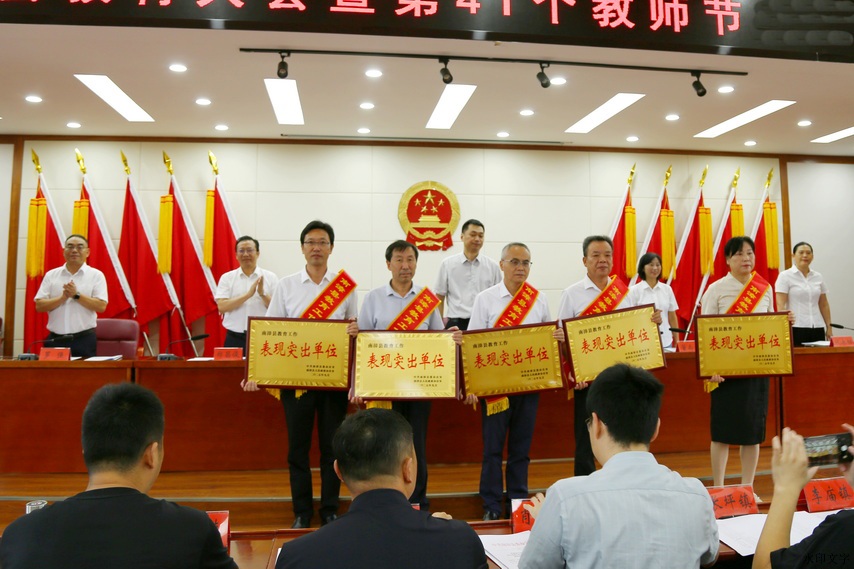 326da18f99e5470f83d2c3163c3e1d6d.jpg 326da18f99e5470f83d2c3163c3e1d6d.jpg