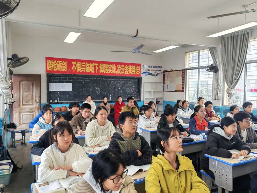 a95e88b638f14f5a93e5f715b374bd72.jpg a95e88b638f14f5a93e5f715b374bd72.jpg