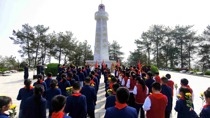 f4bd6aa0ff88499090ae493a15055714.jpg f4bd6aa0ff88499090ae493a15055714.jpg